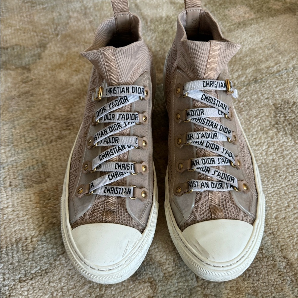 Walk’n’Dior Christian Dior High-Top Sneakers in Beige